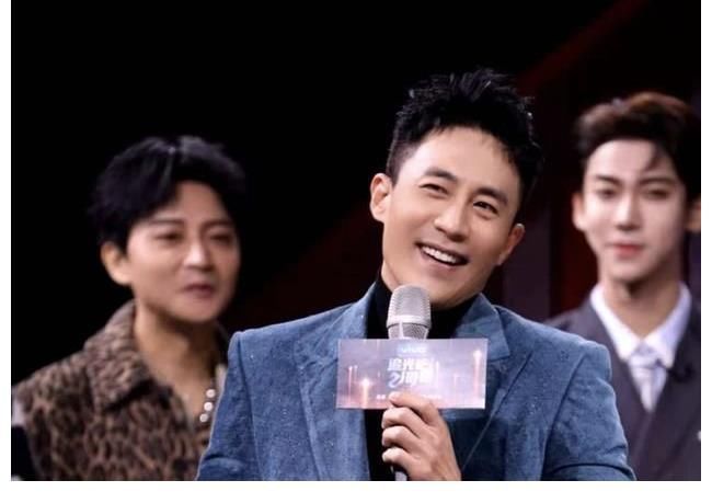 《追光吧哥哥2》十月开录,这几个哥哥真该去《披荆斩棘》