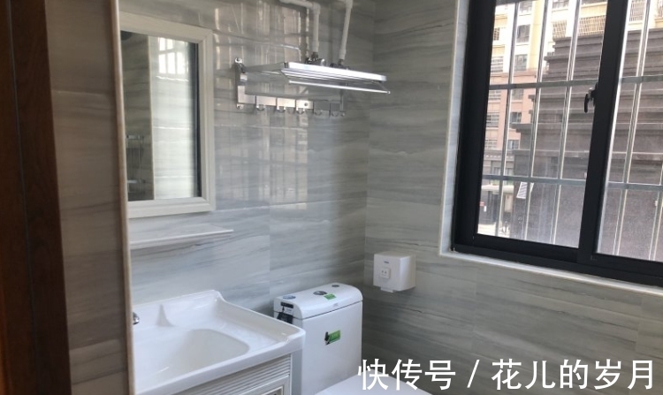 墙壁|110㎡简欧三居室,硬装15万装出轻奢大气的效果,非常值得参考