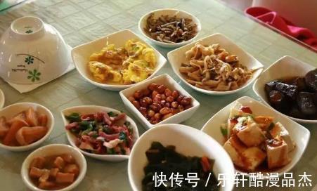 肝癌|40岁男子一天一鸭蛋，确诊肝癌，医生或比酒还上伤肝，趁早忌口