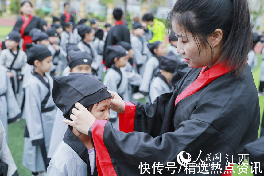 江西$江西吉州区：开笔明礼 启蒙人生
