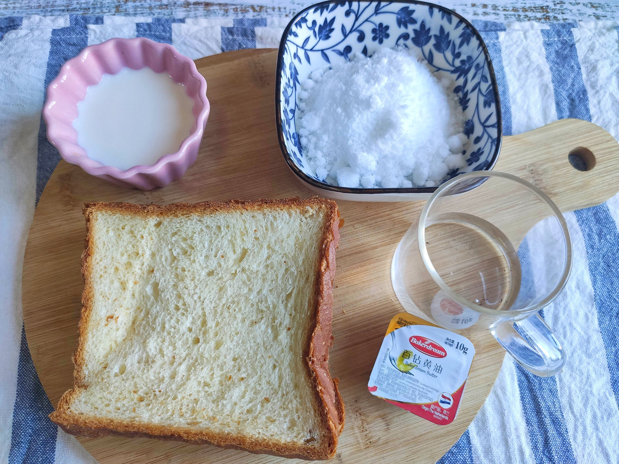  好吃|自制小零食，比爆米花还好吃，酥脆香甜奶味十足，十分钟搞定