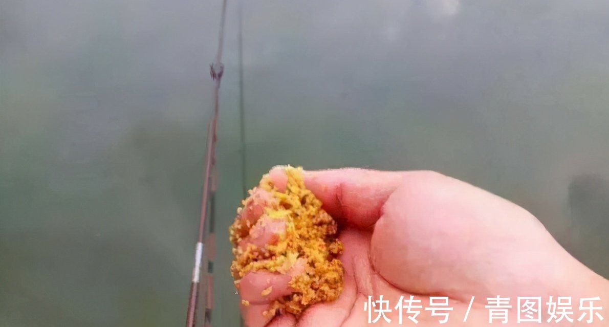 牛b鲫|最靠谱的冬季打窝技巧,以及实用窝料自制方法,屡试不爽
