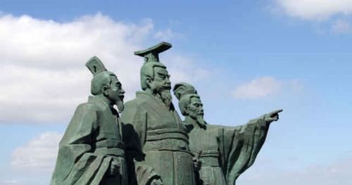 意义|秦始皇焚书坑儒的背后，有一层不为人知的意义，其价值巨大