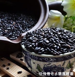 面色|逢黑必补！5种黑色食物煮成汤，让你面色红润、头发黑亮