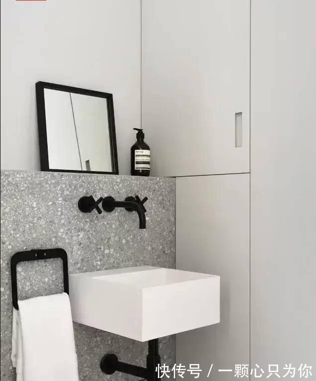 矮墙|卫生间做收纳，砌个10cm薄墙，什么都能放，一点不比壁龛差！