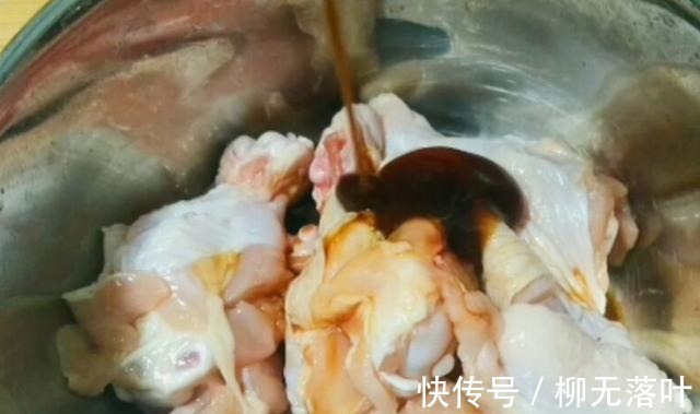 面粉|美味可口的香酥鸡腿，肉质鲜美，制作简单！