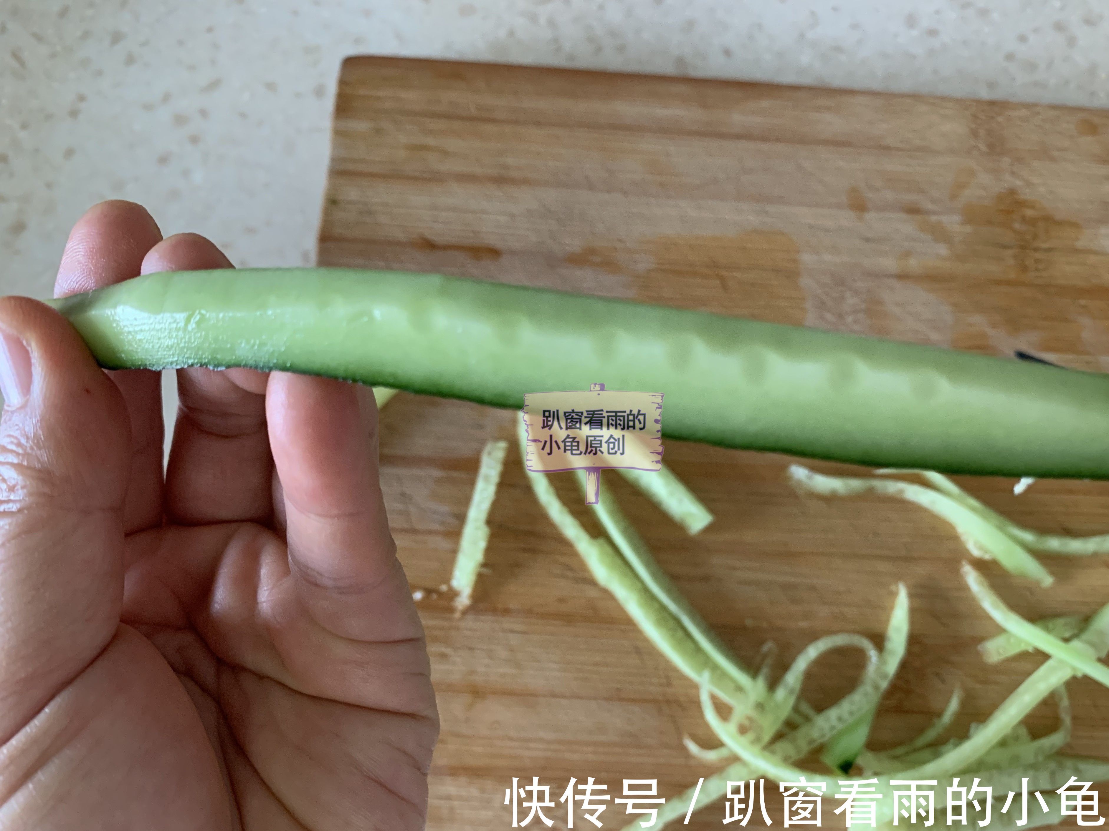 黄瓜瓤|酱黄瓜的小妙招，简单制作，吃起来口感纯正，清脆爽口，一年不坏