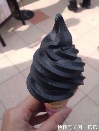 |搞笑GIF:我最喜欢的女神,但这个走路姿势有点汉子