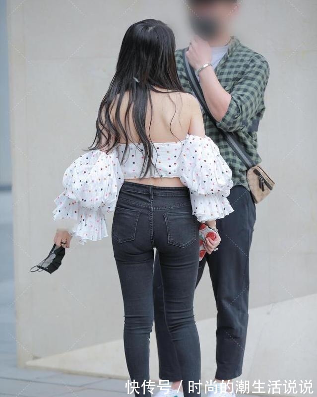 性感 浮夸的气泡袖上衣,搭配短裤,时尚的个性风范!