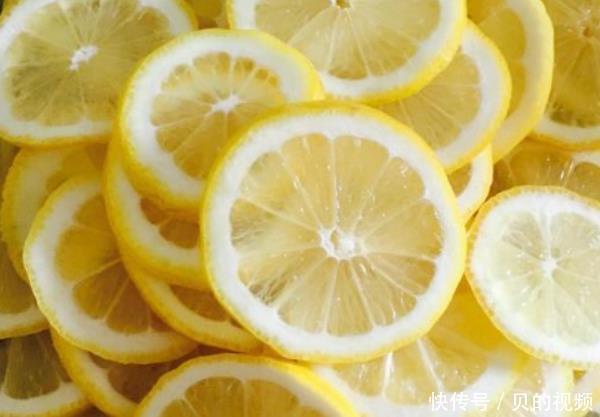 黑豆|女性黄体酮偏低,多吃这4种天然“护卵巢”食物,子宫更健康