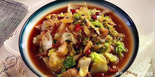 包菜不要直接下锅炒,多加这一步,脆甜爽口,下饭菜少不了