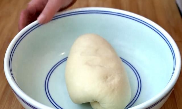 冬天，多给家人做这面食，外脆里软，香甜又顶饱，家人都爱吃