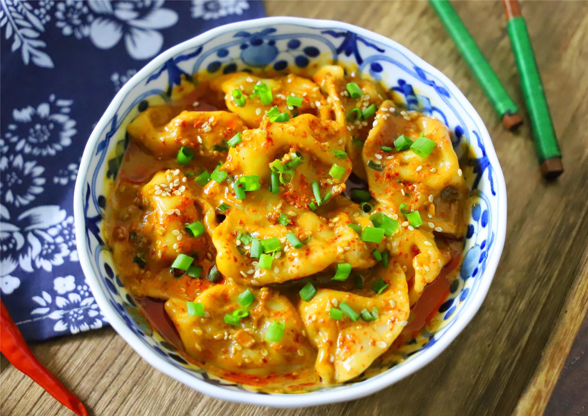 开胃|天冷了,饺子最馋此吃法,拌一拌就好,香辣开胃,简单又好吃