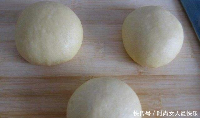 孩子三天两头点名要吃的鸡肉饼,外酥里鲜,营养美味,太香了