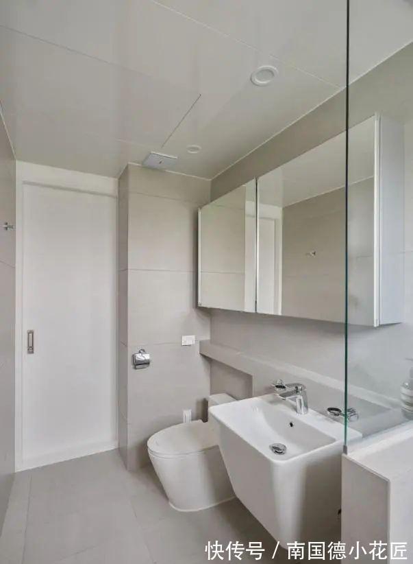 书桌|坚守自己的装修准则：简装为主，7个细节，再多住20年仍是经典