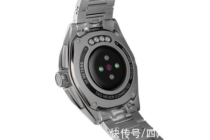 qu豪雅 Connected Calibre E4 豪华智能手表亮相