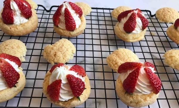  实在|最近火了“袖珍”甜点，看到它，实在忍不住了来一箱