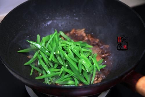 公公来吃饭,我做1道小菜给他下酒,公公笑称:比闺女都贴心