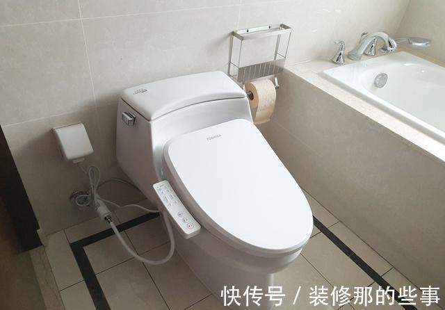 毛巾架|卫生间这些过时的装修该换换了，这样装，让你幸福感爆棚
