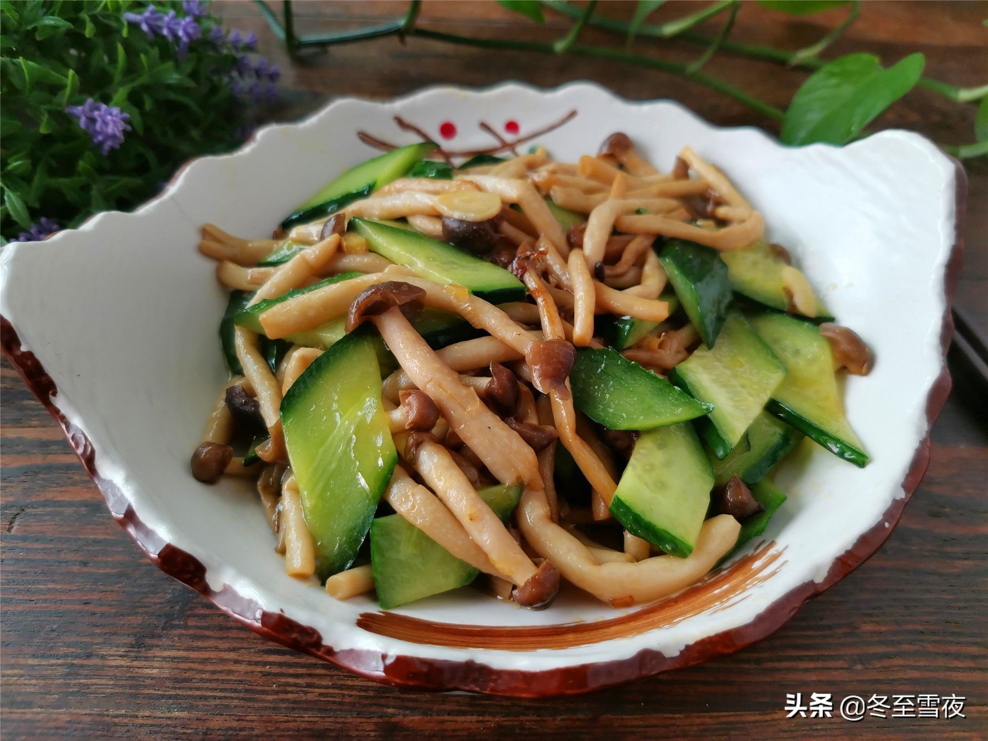 家常|夏天，黄瓜的10种家常做法，简单省事，有凉有热，解暑开胃还瘦身