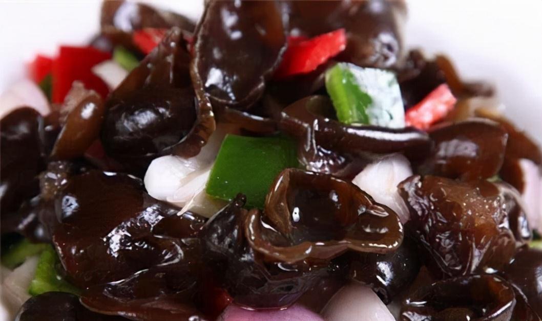 养颜|会吃的人才年轻,3种食物坚持吃,排毒养颜,身体年轻,气色好了