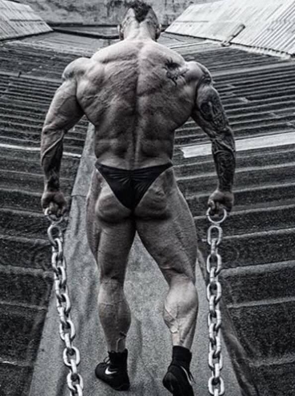 肌肉男|世界最低体脂肌肉男,一次吃十斤生牛肉,肌肉像拉丝一样血管暴突