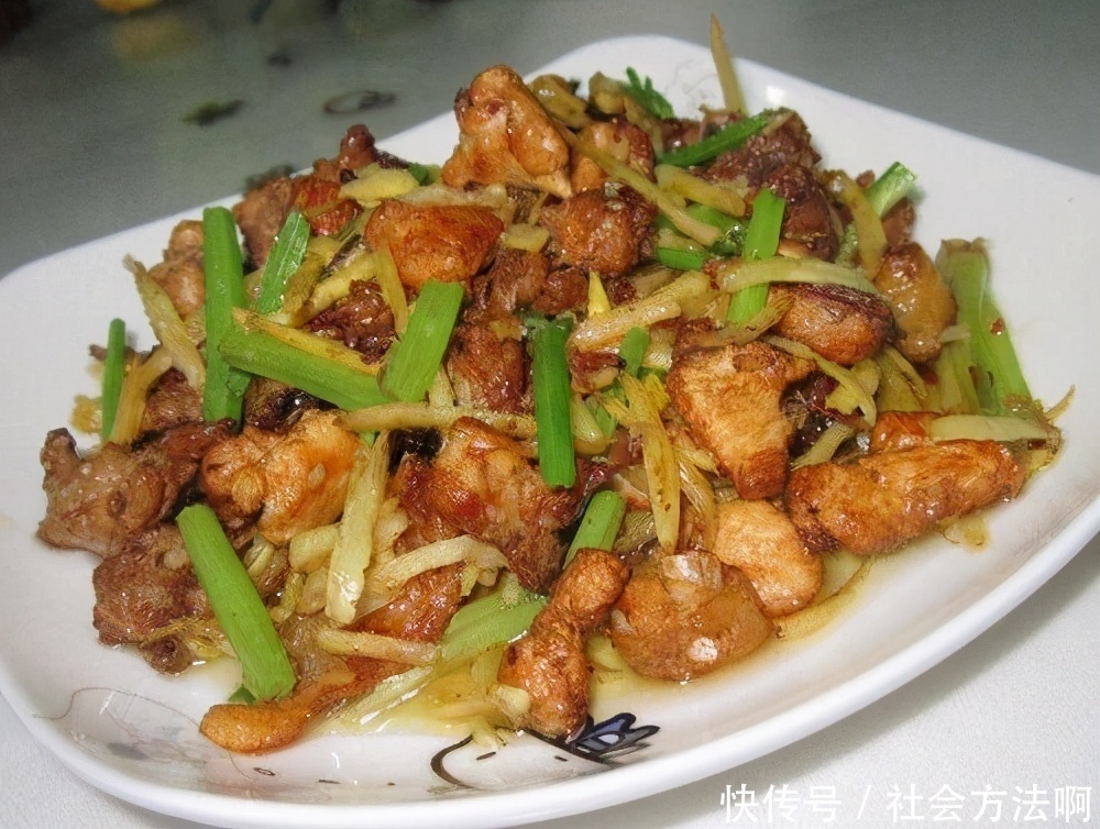 女性到了中年,多吃3种美食,排毒燃脂,清理肠胃,营养又瘦身