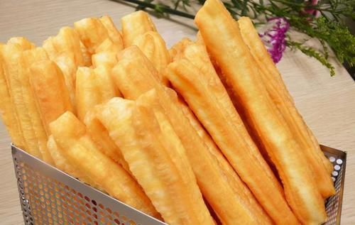 早餐|为了健康吃早餐,却患上高血压?医生:3种少吃4种多做,健康长寿