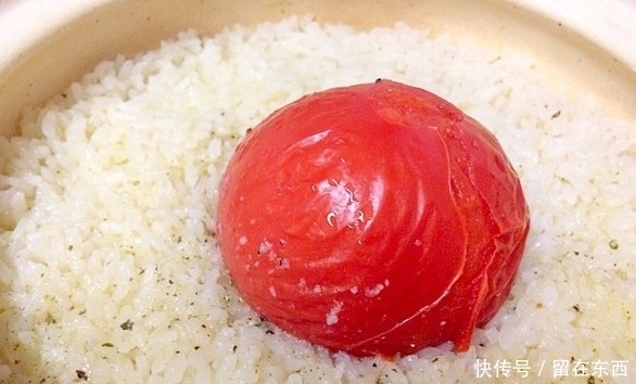 番茄|做饭时放颗番茄到电饭煲里,起锅后好吃得合不拢嘴!