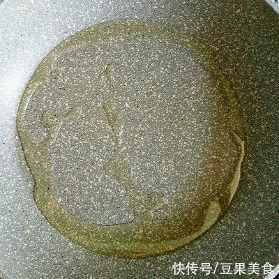  简单快手，超级好吃，你一定要学的土豆胡萝卜鸡蛋饼