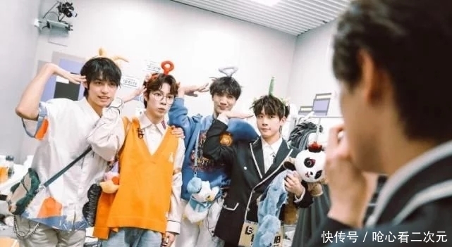 糖果超甜组员遭网曝,难道《创4》说的保护选手,就是过河拆桥?