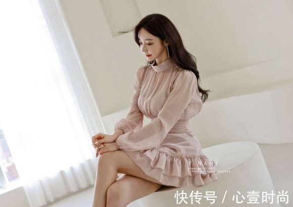 层叠裙|女神孙允珠的时尚搭配:紫檀浣纱栀子轻幔绢彩层叠裙