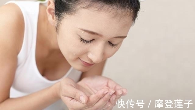 刷牙|早上起床后,先刷牙还是先喝水?做好了这些事,或许能健康长寿