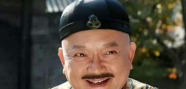 上联#苏小妹上联“哥哥骑马,跨上去又加一鞭”,男子答下联实在经典