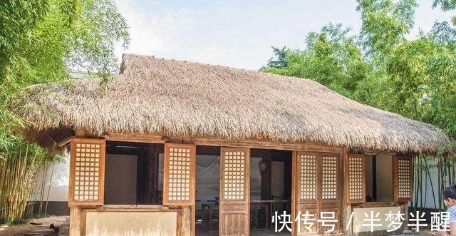 对联$农民一上联“打遍天下吃肉”,乾隆再看下联,顿时龙颜大怒!