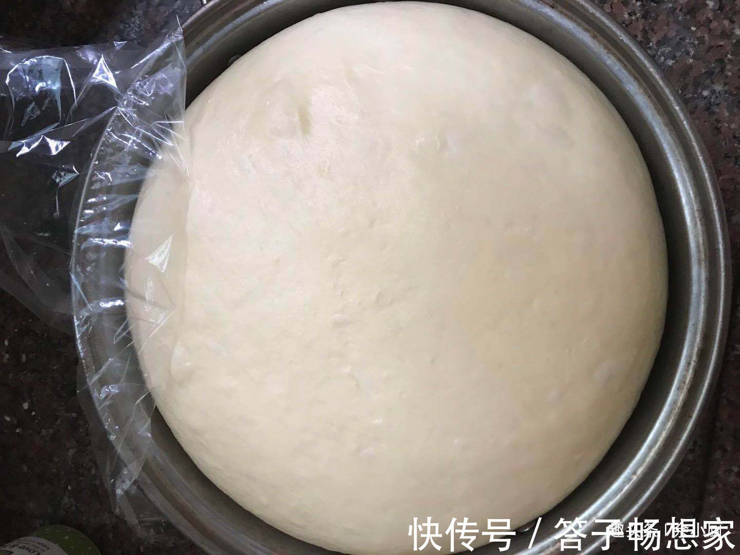 黄油|做面包时，不用烤箱，多加一步就能快速揉出膜，蒸好的面包松软拉