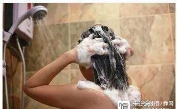 胎儿|孕妈洗澡时应该怎么做才能保证自己和胎儿的健康?孕妈洗澡有讲究!