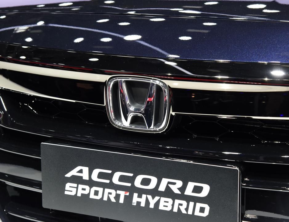 本田雅阁|限量版“本田雅阁”来了！长近4米9配轿跑车身，油耗4.4L，还带双独悬