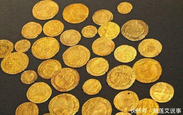 一代枭雄的父亲临终说了一句话,他便国外收集古董无偿捐给国家