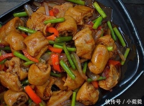 洗净|很多人都爱这些菜,饭店要30元一份,在家做还不到5块钱,好吃