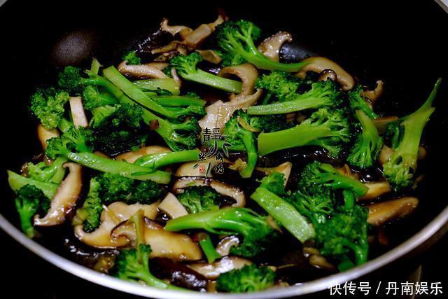 特殊时期此菜务必要多吃,老少皆宜,营养下饭,还能提高抵抗力