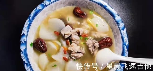 冬天碰到这食材，我从不手软，买来炖汤喝，营养又滋补，别不懂吃！