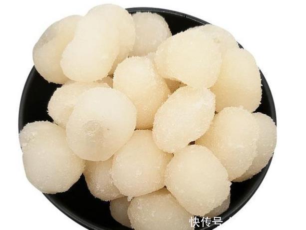 热天,7种水果别急着吃,冻一冻更美味,网友:比冰淇淋还要好吃