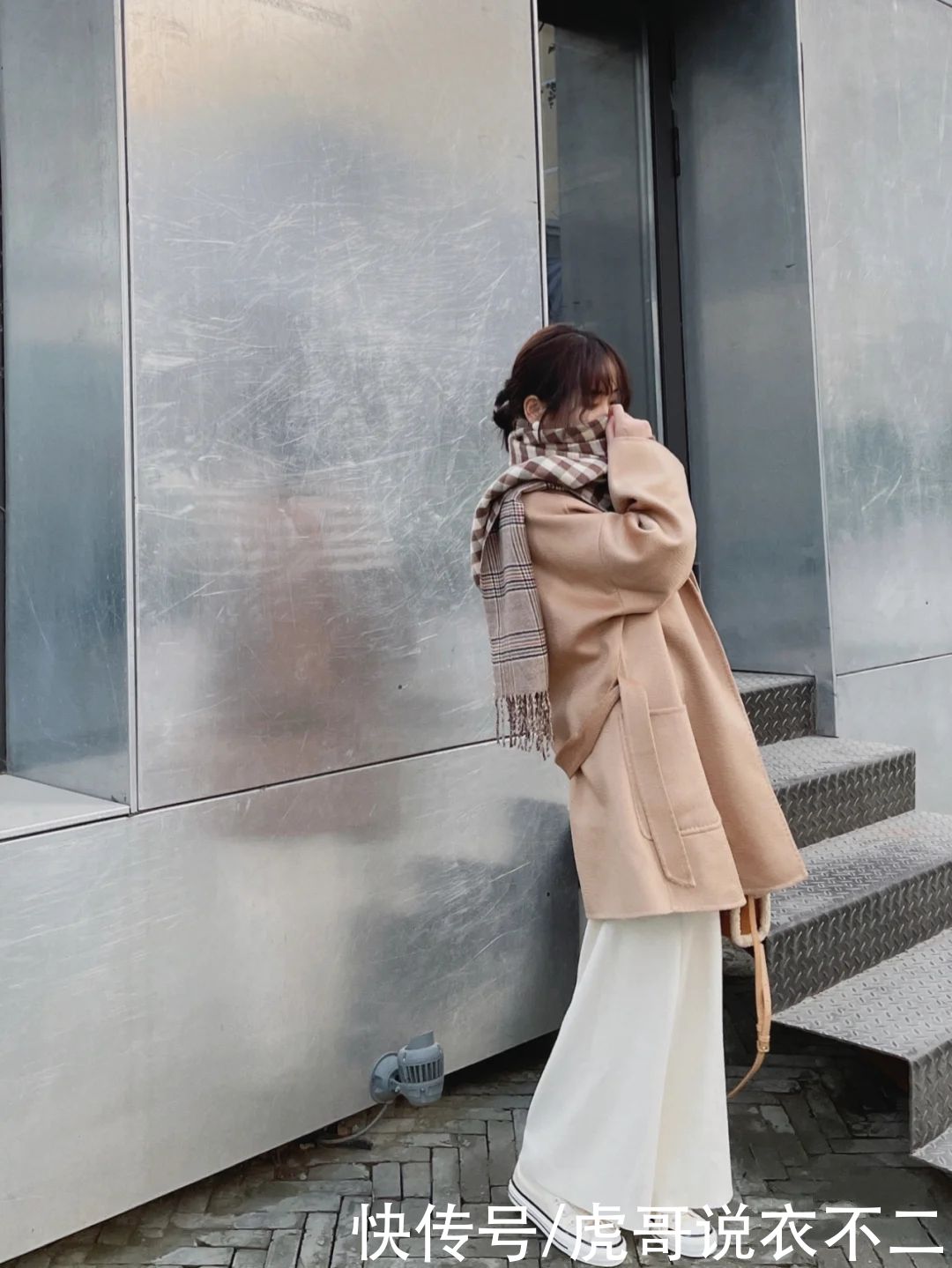 身高不足155也没关系，教你冬季穿搭技巧，小个子也能美美哒