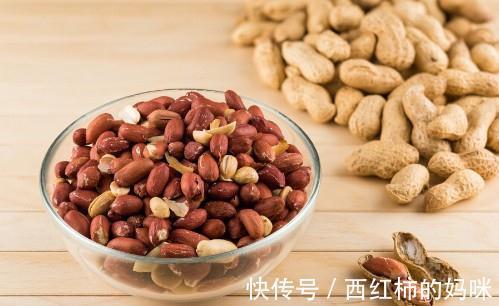 降血压|芹菜到底是降血压还是升血压?别被忽悠了,照下面的方法吃更健康