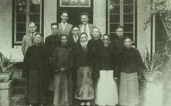 帝王|经学大师王闿运嘲笑洋务思想家郭嵩焘,帝王之学能救大清朝吗