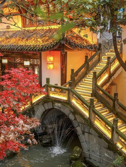 形象|火锅开进园林艺术博物馆 蜀大侠开创舌尖上的新文创