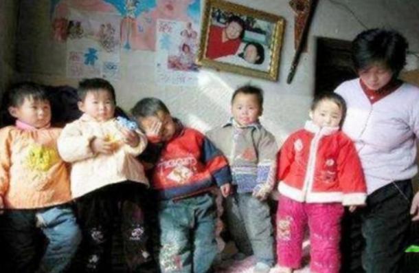 弟弟妹妹|国内第一例“五胞胎”,18年过后家庭现在如何?令人一言难尽