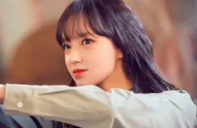 童謠|你微笑時很美童謠咬阿太是第幾集？與阿太的比賽中童謠輸了嗎？