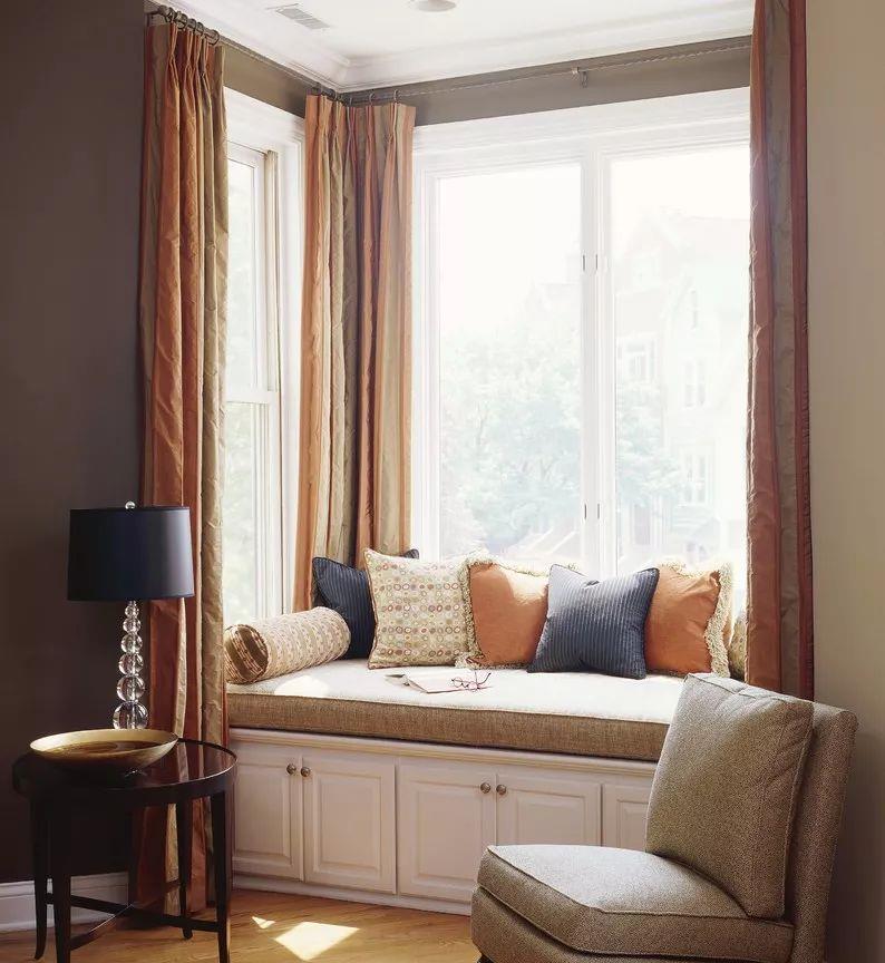 鸡肋|家里飘窗很鸡肋?学着这样装,功能多得堪比一间房,太实用了!